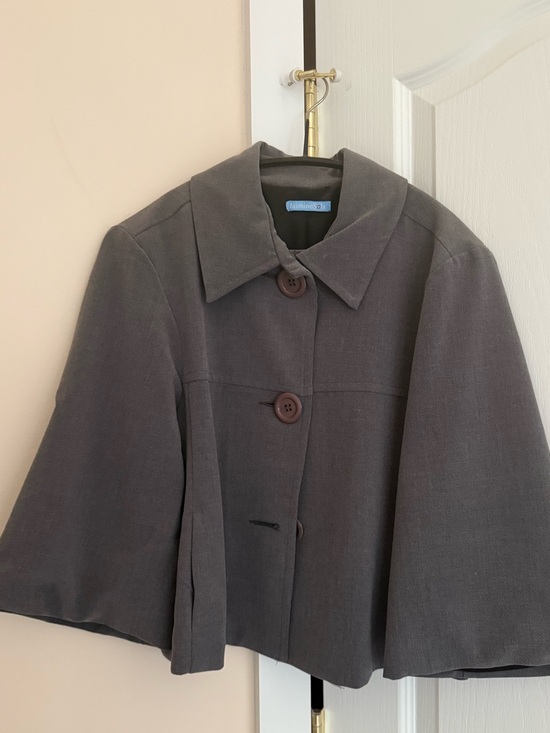 Jasmine Sola Jackets & Blazers - Gray Button-Front Jacket